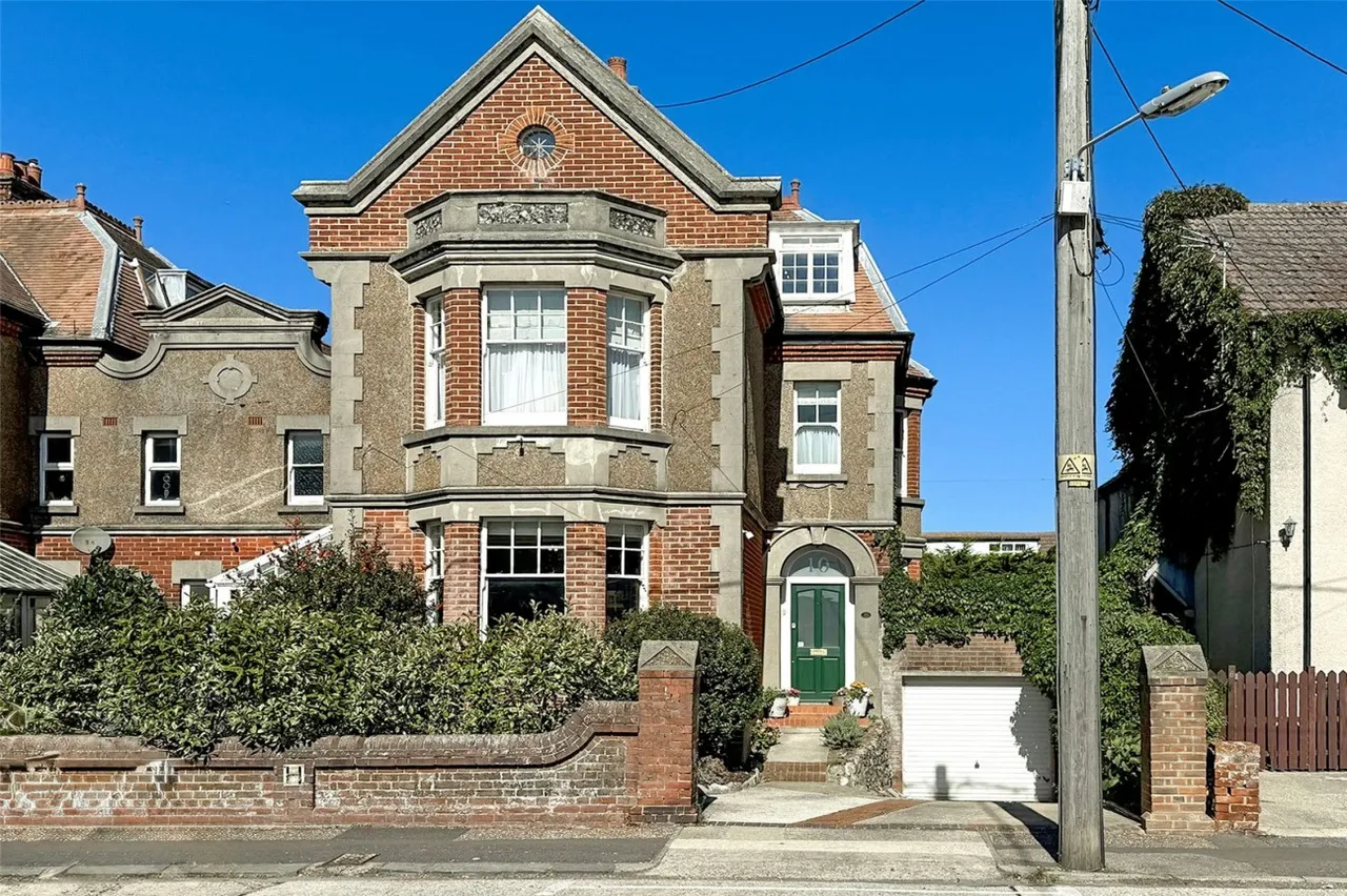 Littlehampton, BN17, photo 33