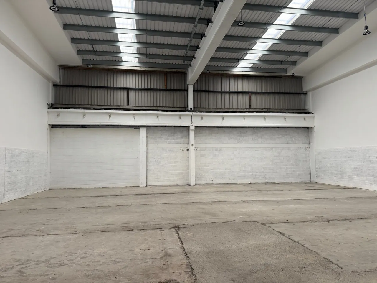 St. Johns Road, Grays, RM16, photo 4