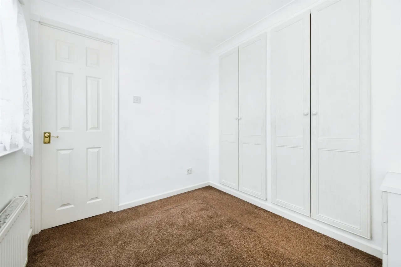 Pond Close, Hockley, SS5, photo 6