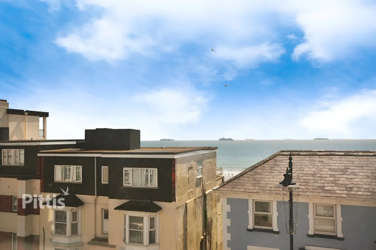 1 bed flat to rent, Albion Road, Sandown, PO36
