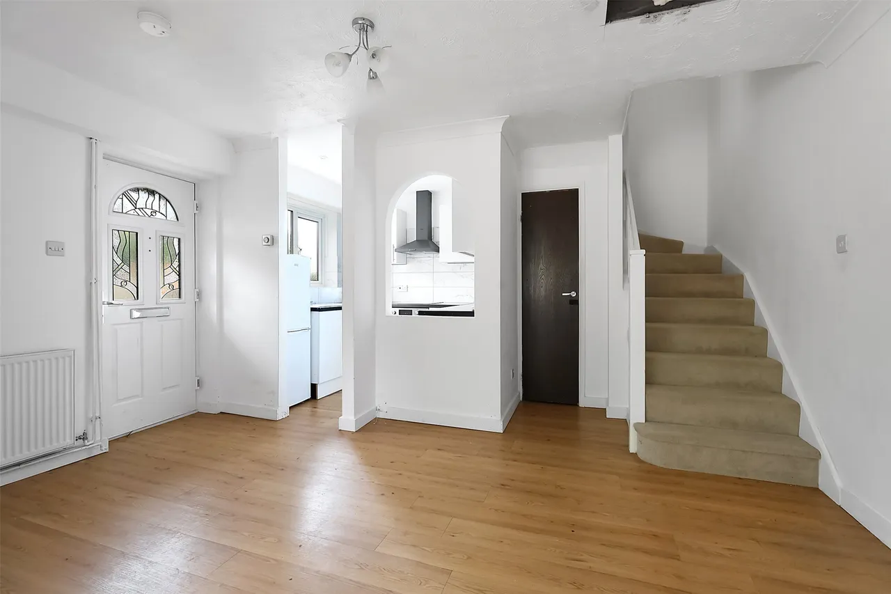 Elder Way, North Holmwood, RH5, photo 3