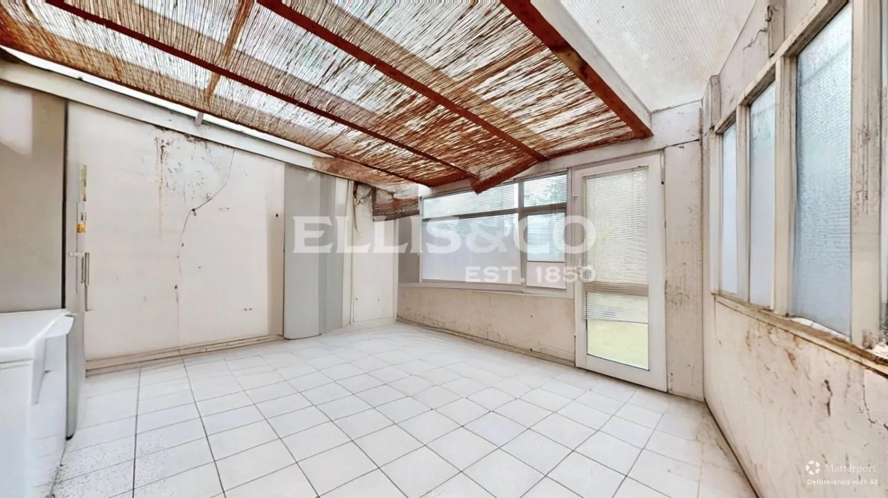 Runnymede Gardens, Greenford, UB6, photo 8