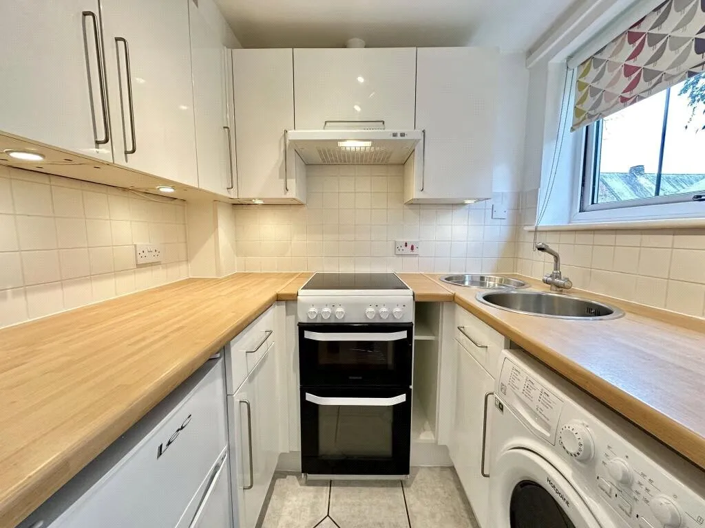 Millhouses Lane, Sheffield, S7, photo 3