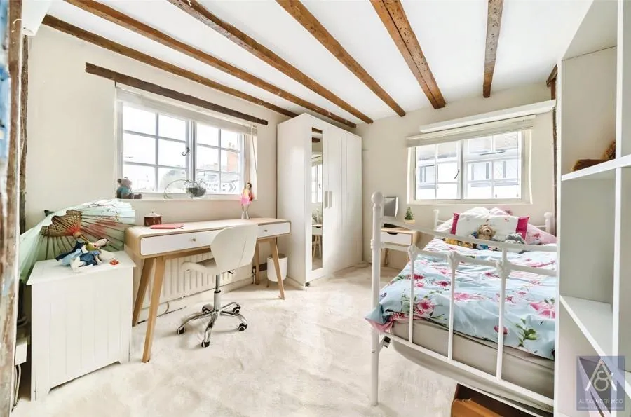 Nelson Street, Buckingham, MK18, photo 8
