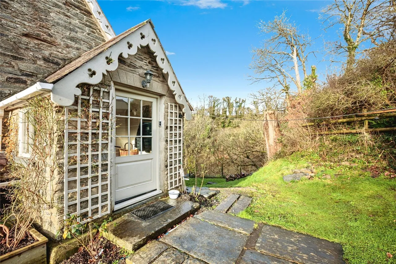 Cenarth, Newcastle Emlyn, SA38, photo 17