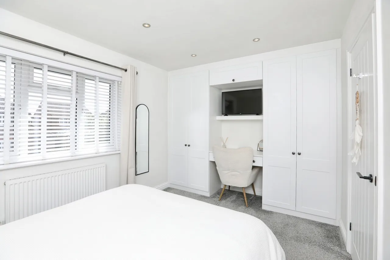 Appleford Drive, Minster on Sea, ME12, photo 10