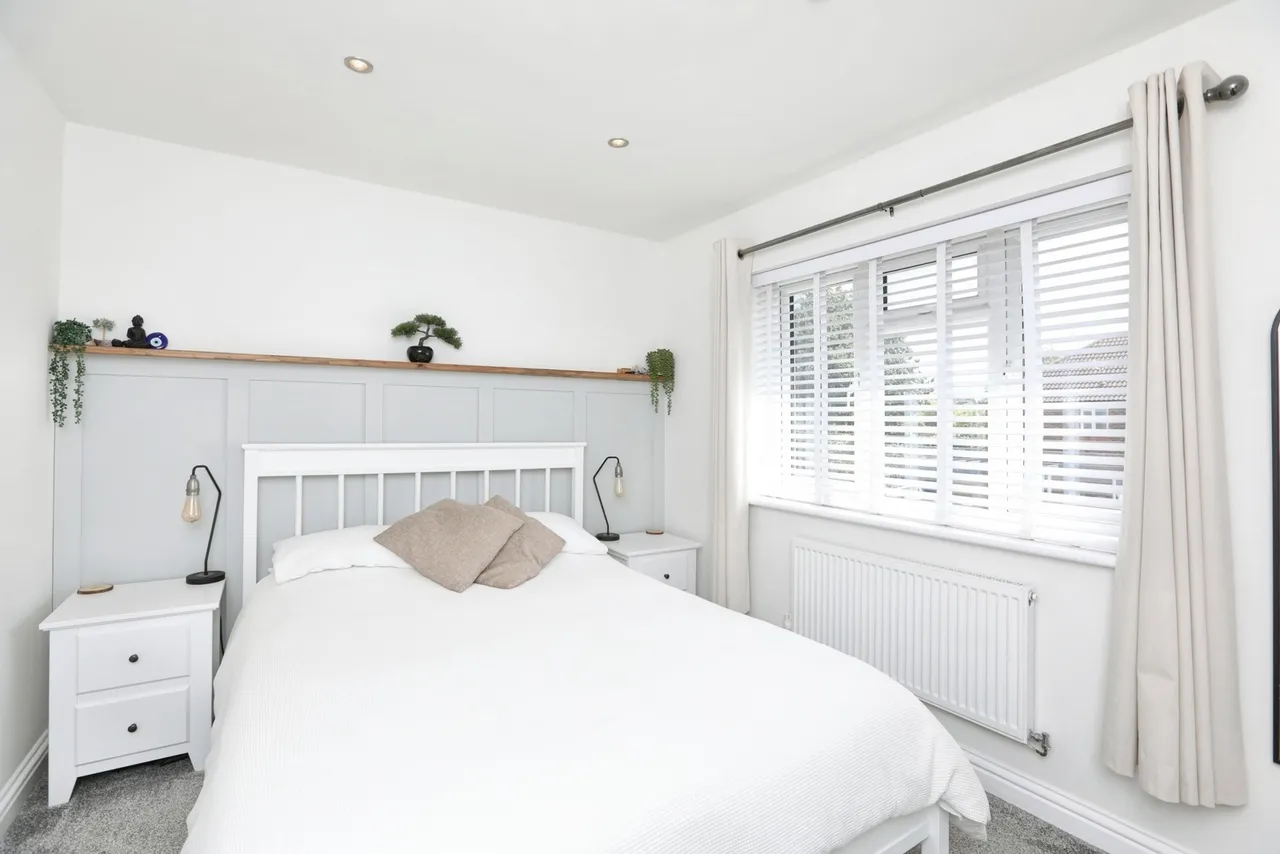 Appleford Drive, Minster on Sea, ME12, photo 15