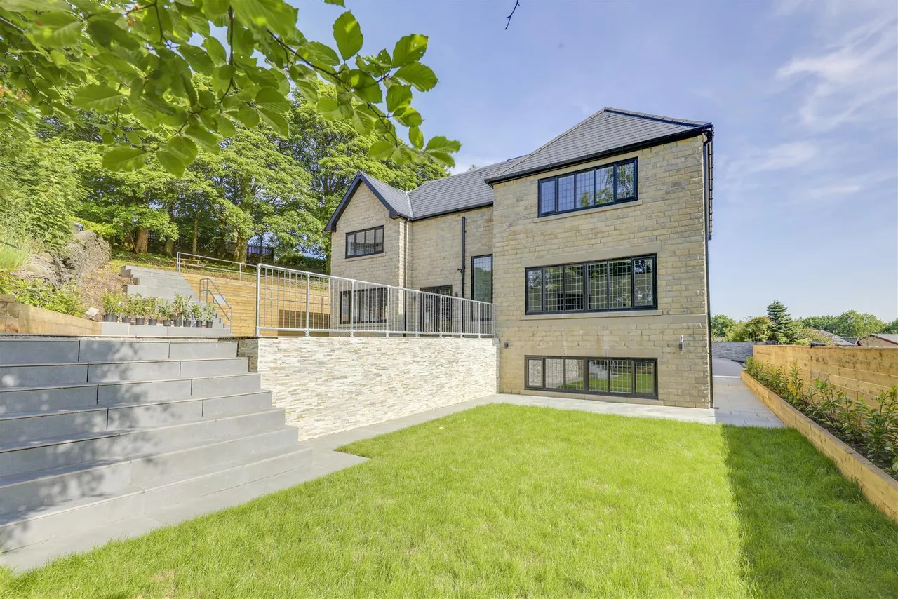 Highfield Park, Haslingden, photo 52