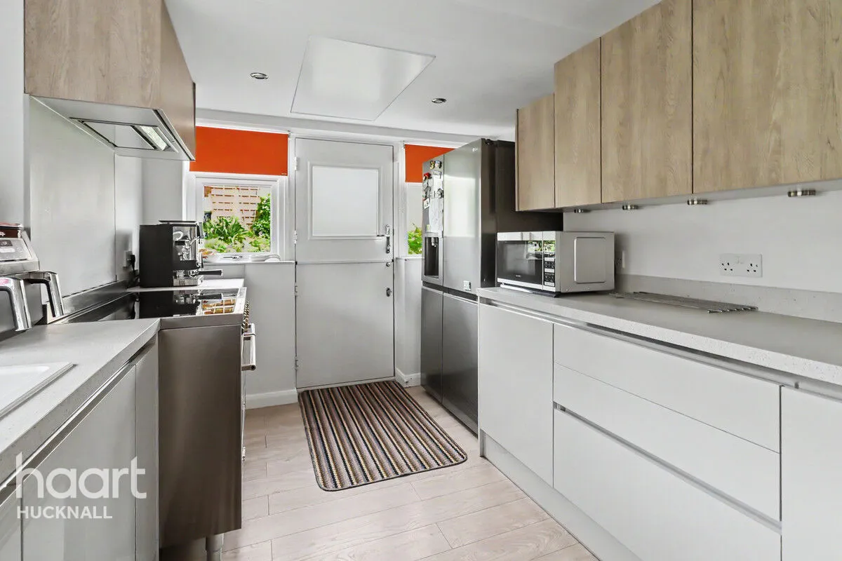Faraday Road, Mansfield, NG18, photo 5