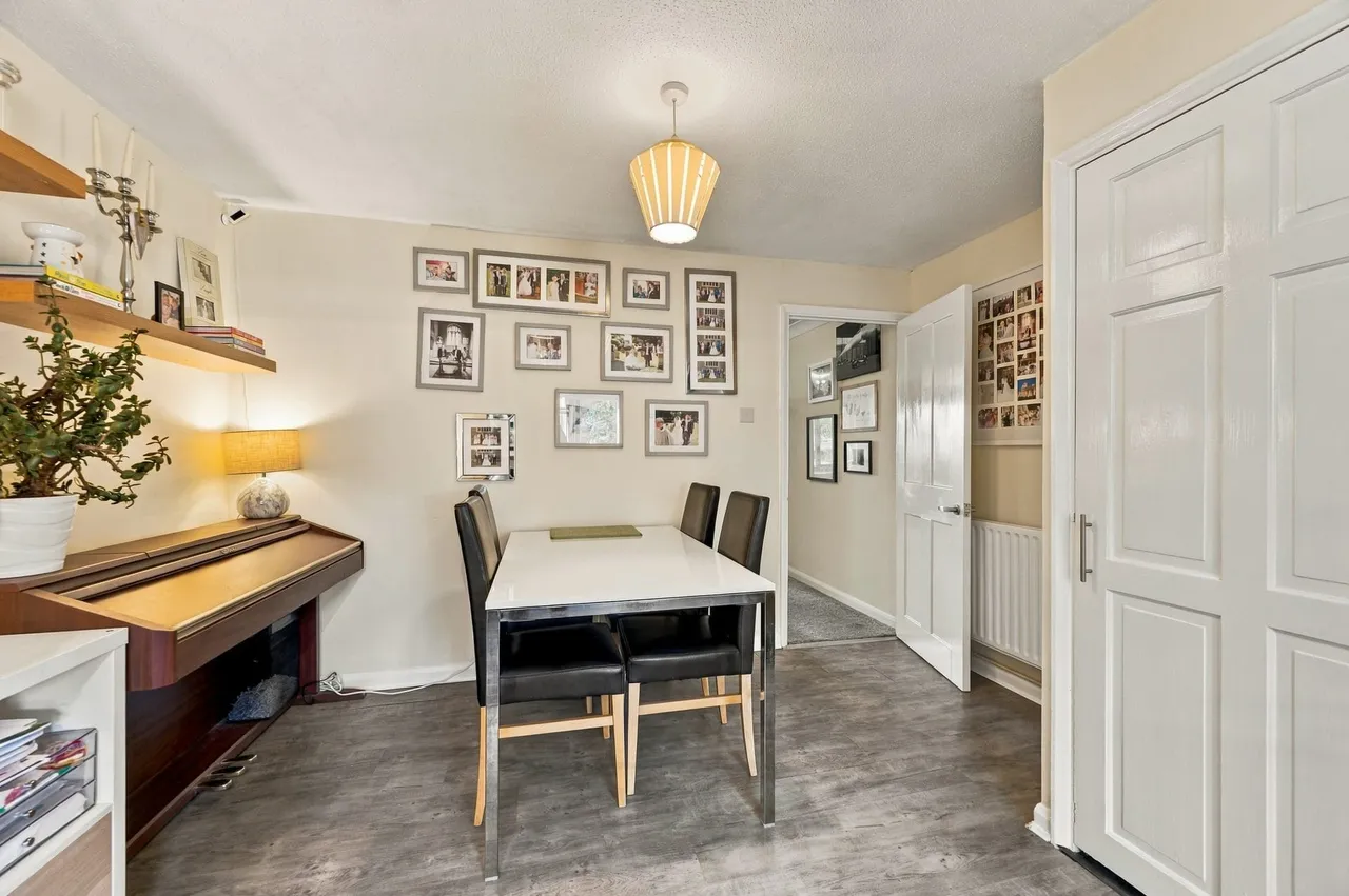 Magenta Close, Bletchley, MK2, photo 12