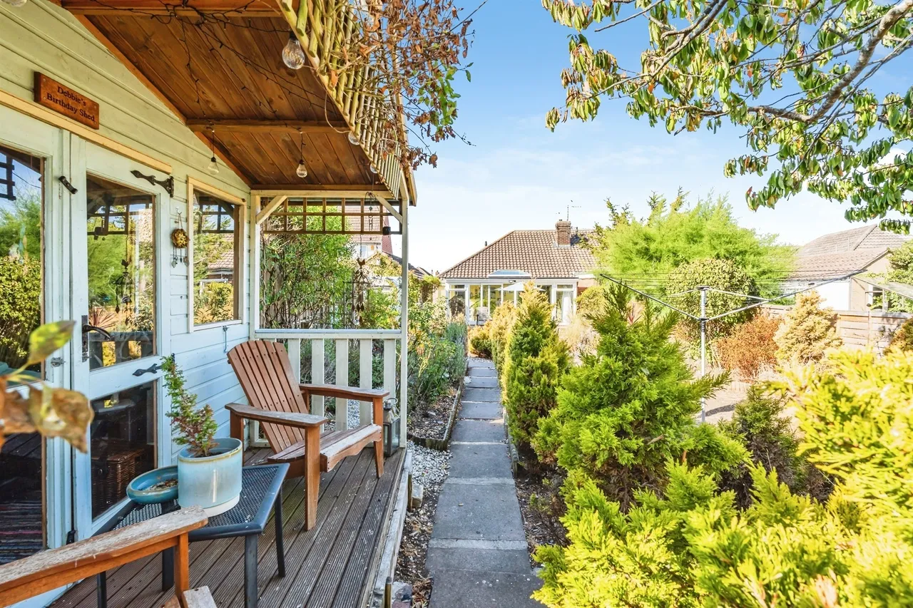 Val Prinseps Road, Pevensey Bay, BN24, photo 14