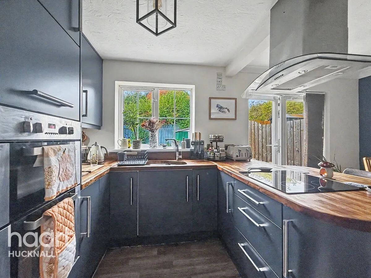 Sussex Close, Nottingham, NG16, photo 3