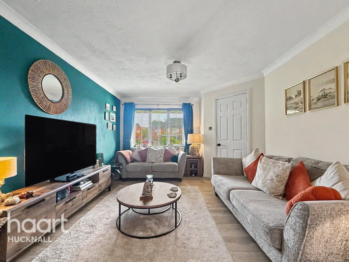 Sussex Close, Nottingham, NG16, photo 5