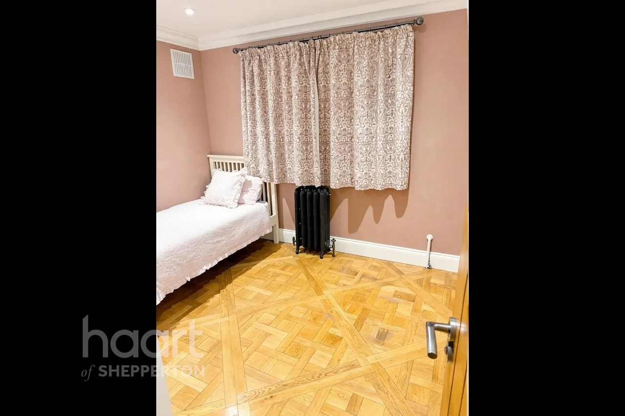 Marion Avenue, Shepperton, TW17, photo 9