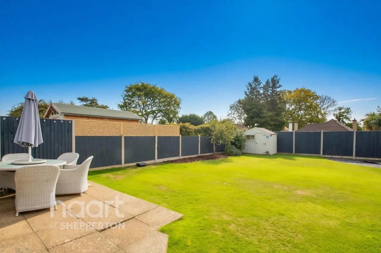 Marion Avenue, Shepperton, TW17, photo 13