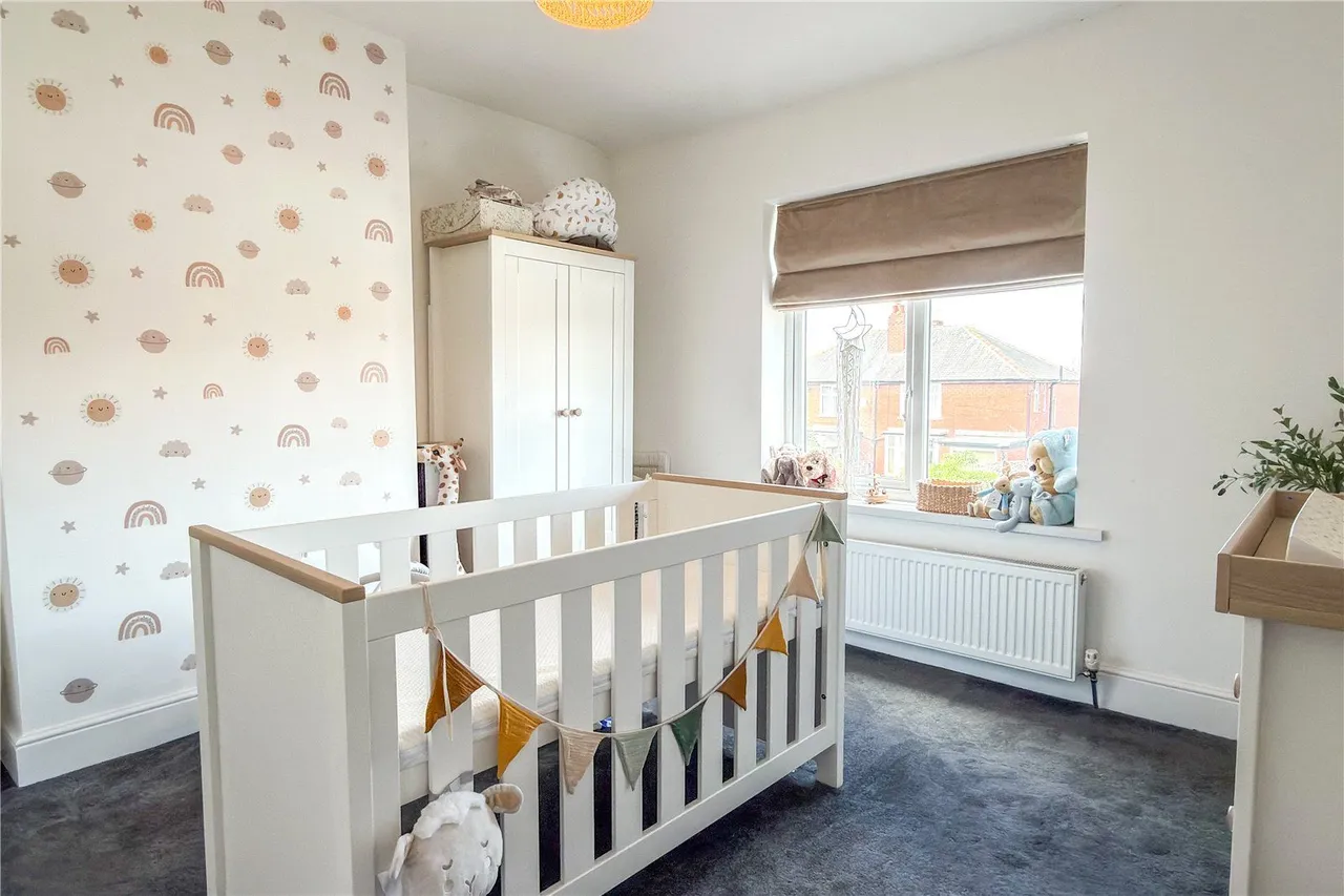Broadway, Chadderton, OL9, photo 14