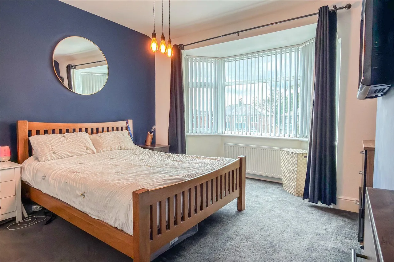 Broadway, Chadderton, OL9, photo 13
