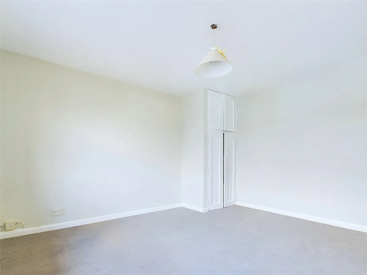 Station Road, Hampton, TW12, photo 4