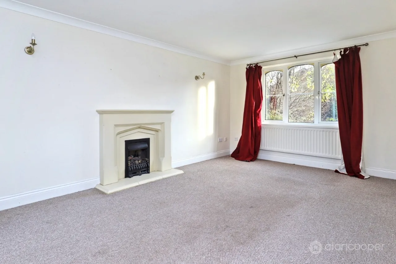 Tiverton Drive, Horeston Grange, CV11, photo 3