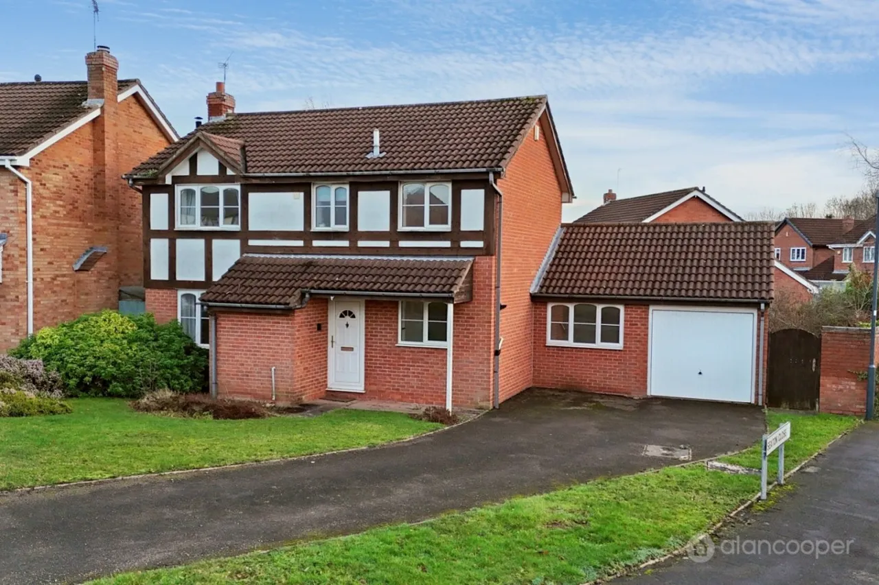 3 bed house for sale, Tiverton Drive, Horeston Grange, CV11