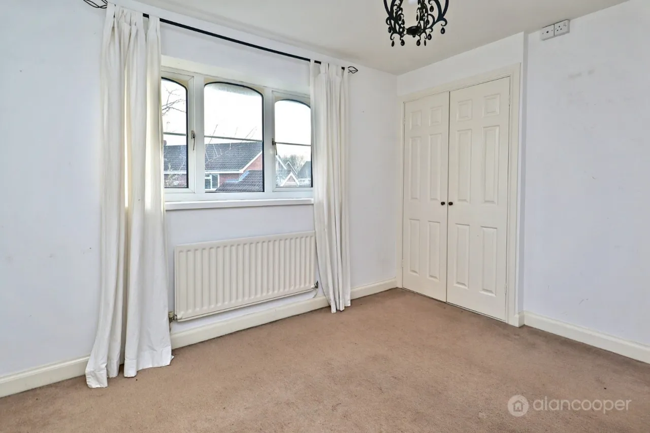 Tiverton Drive, Horeston Grange, CV11, photo 19