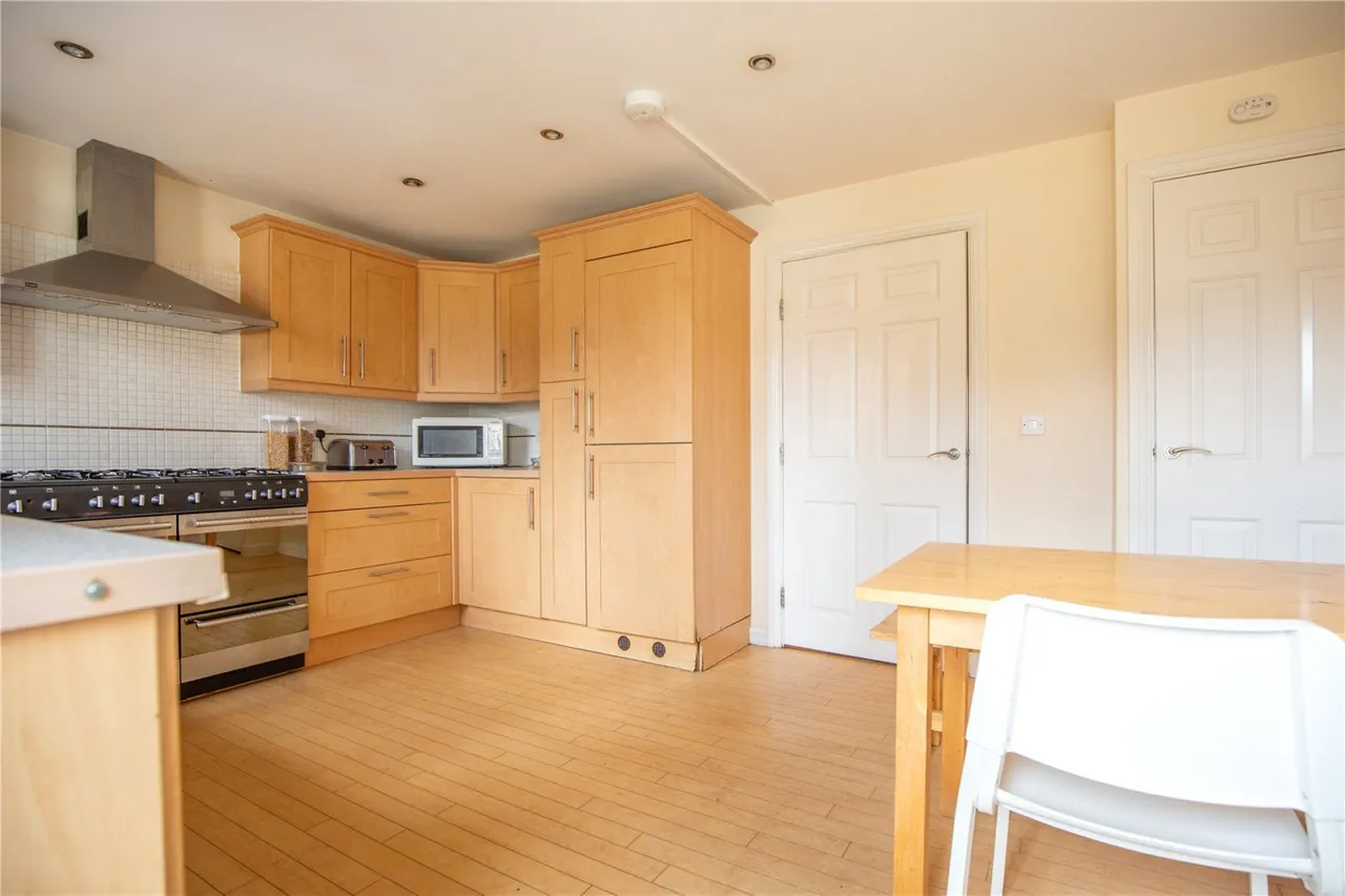 Dudley Grove, Bristol, BS7, photo 2