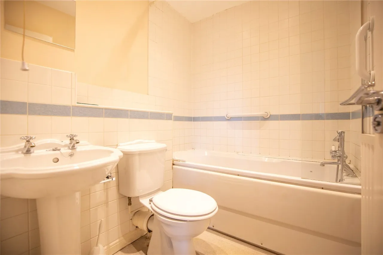 Dudley Grove, Bristol, BS7, photo 24