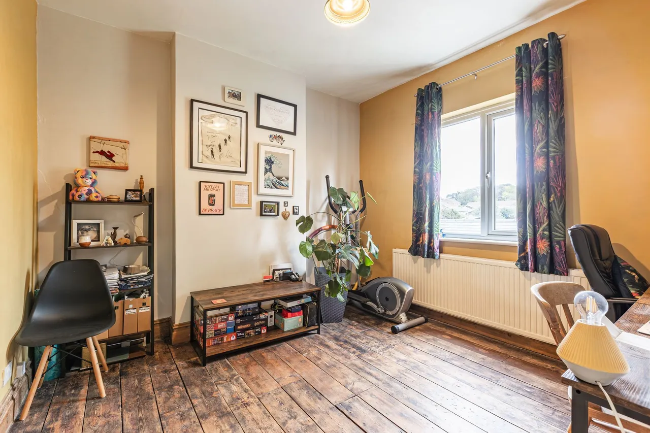 Victorian End-of-Terrace Property in, photo 8