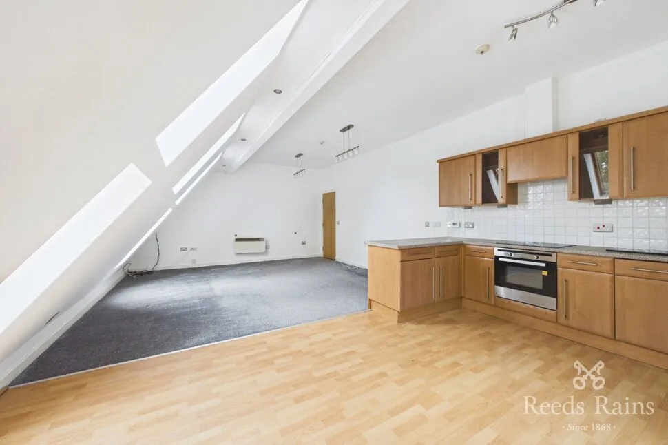 Ash Lea Grange, 1 Half Edge Lane, Manchester, M30, photo 4
