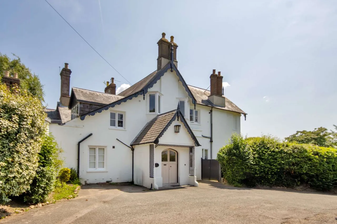 3 bed flat for sale — Nevill Park, Tunbridge Wells, Kent, TN4 8NW
