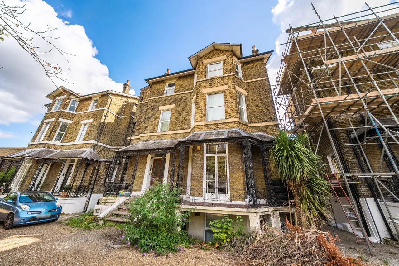 Kidbrooke Park Road, London, SE3, photo 10