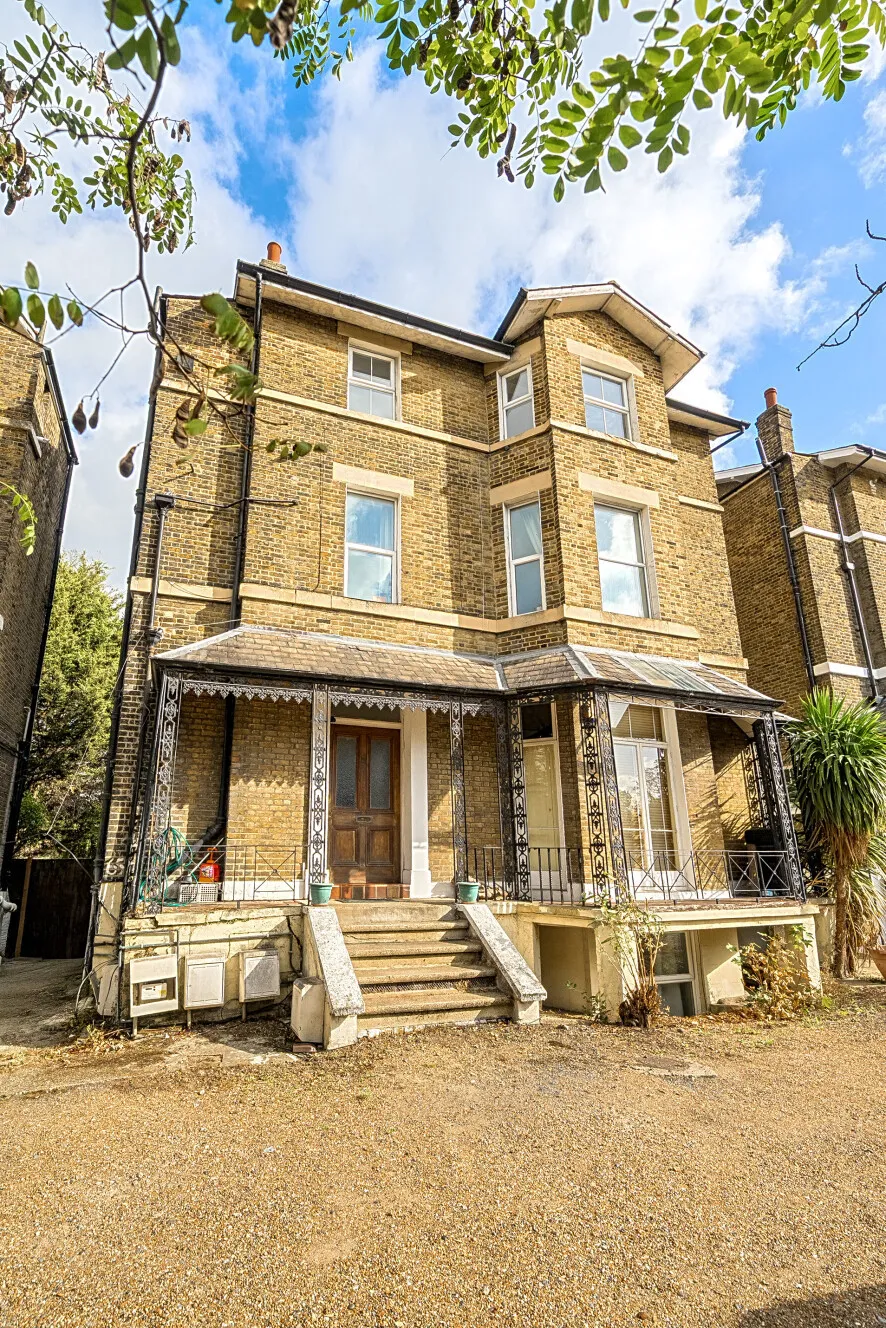 Kidbrooke Park Road, London, SE3, photo 17