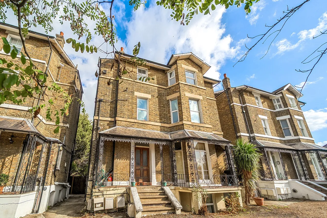 Kidbrooke Park Road, London, SE3, photo 16