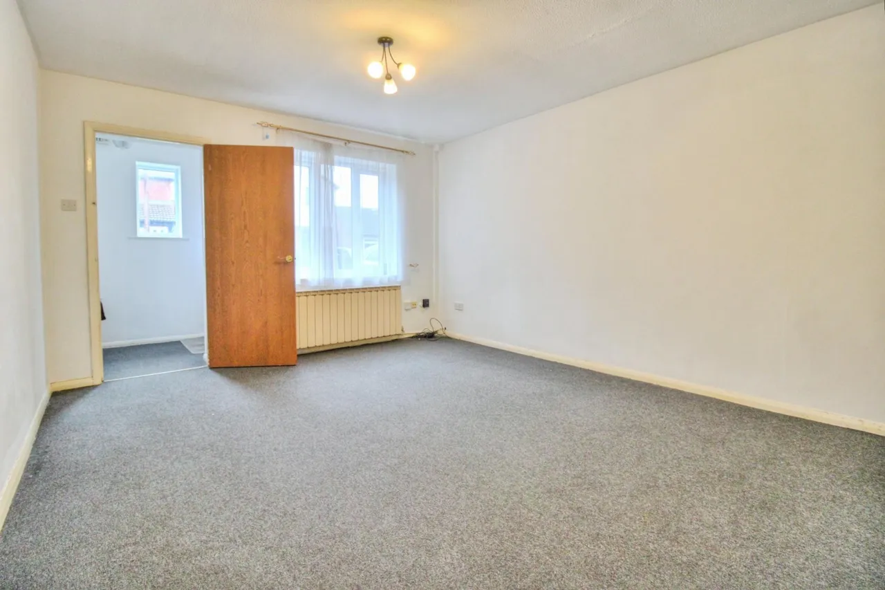 Hampton, Milton Keynes, MK8, photo 6