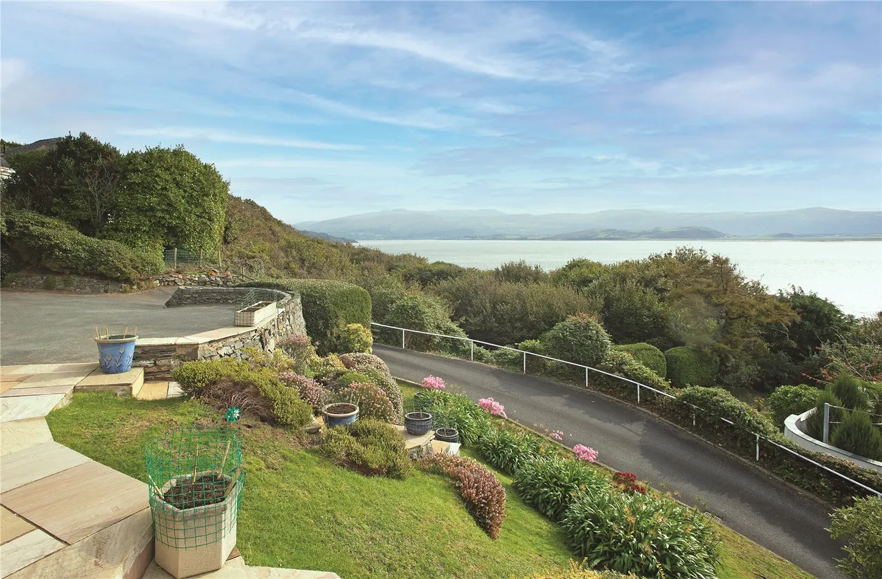 Morfa Bychan, Nr Borth-Y-Gest, LL49, photo 5