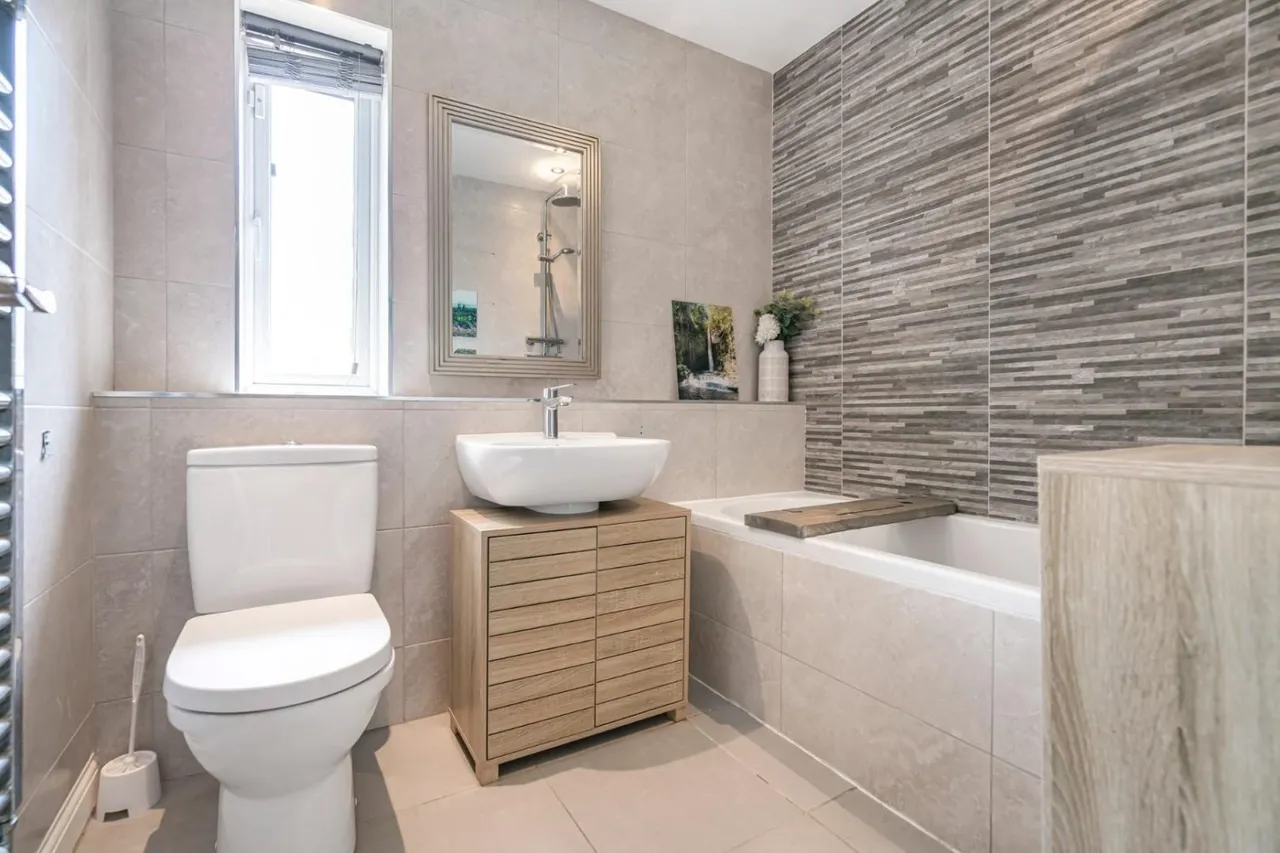 Church Vale, Worsley, M28, photo 20