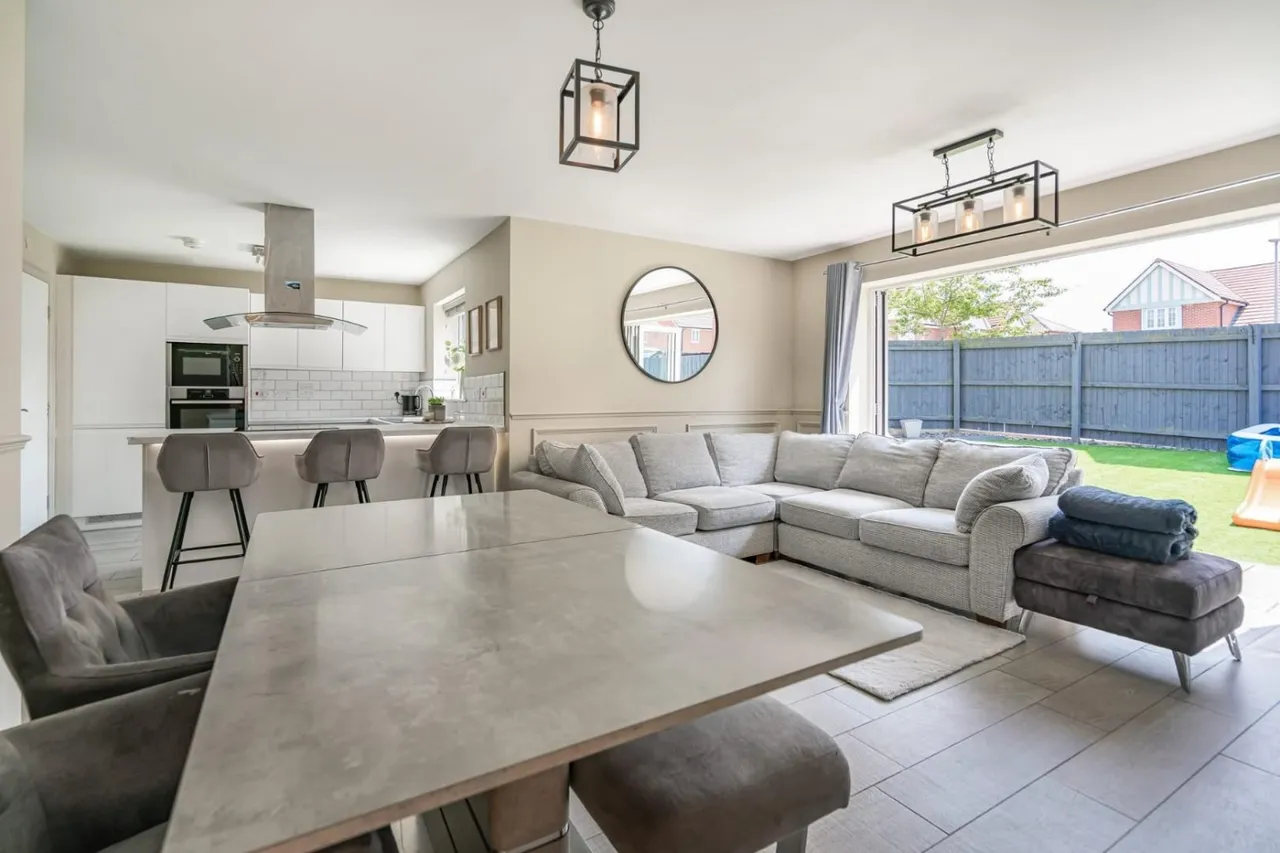 Church Vale, Worsley, M28, photo 5