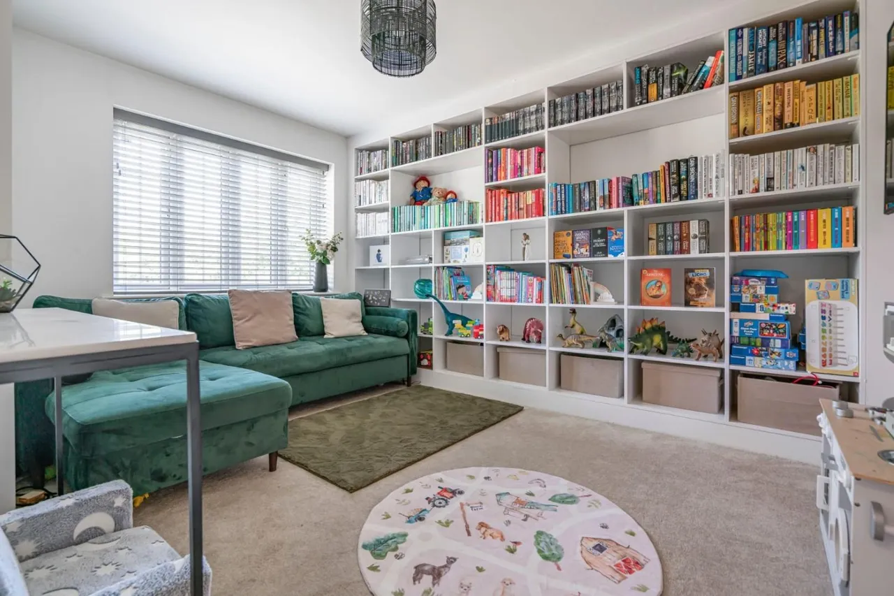 Church Vale, Worsley, M28, photo 11
