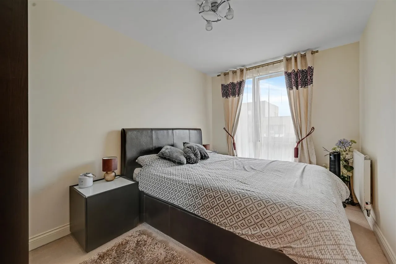 Needleman Close, London, photo 11