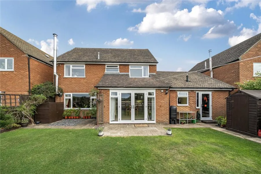 Bicester Road, Buckingham, MK18, photo 2