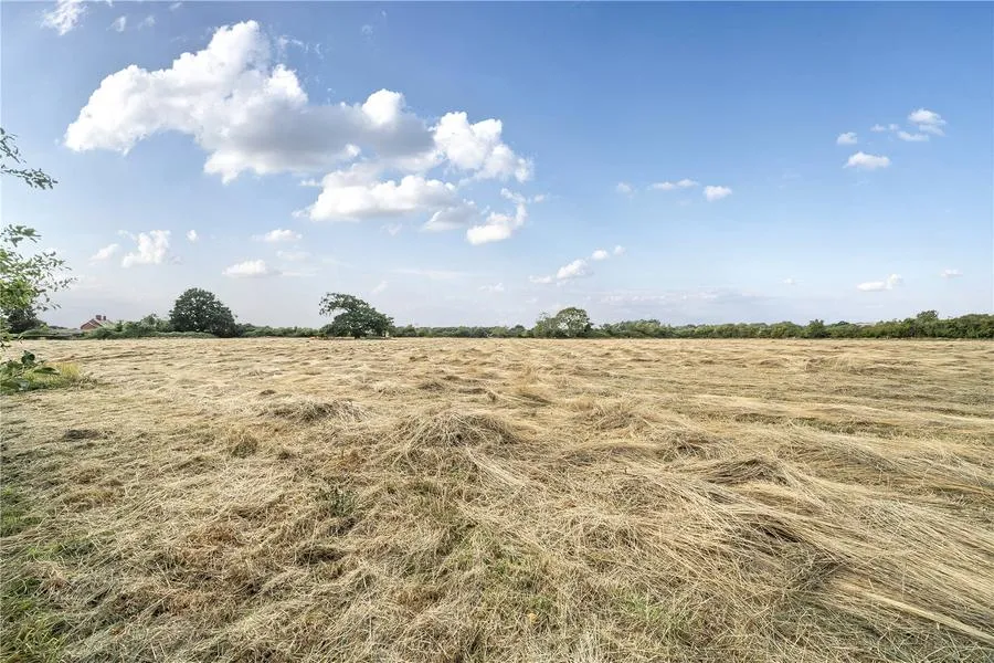 Bicester Road, Buckingham, MK18, photo 21