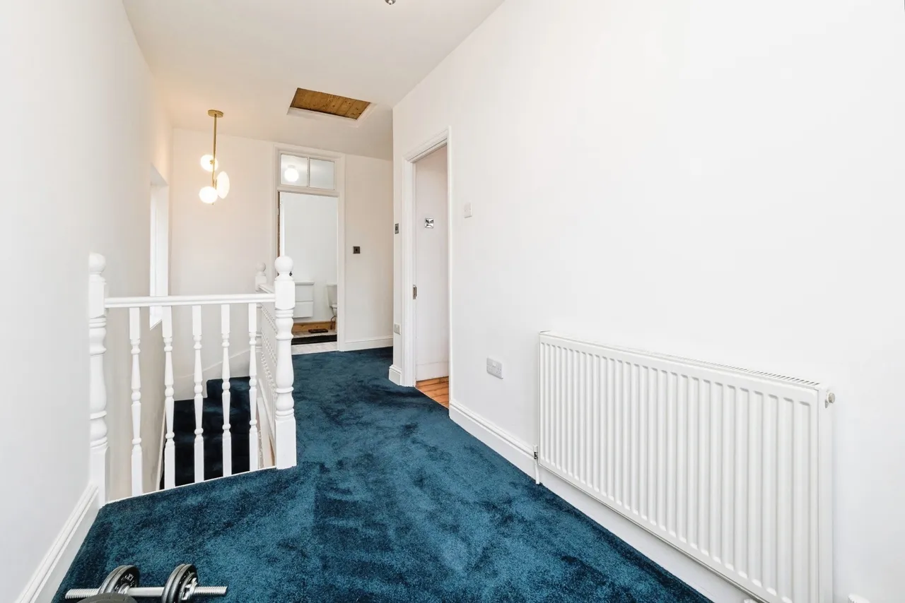 Marmion Avenue, London, E4, photo 14
