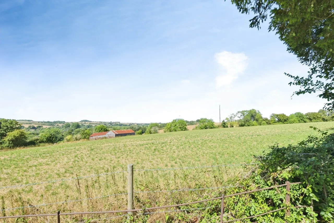 Winton Hill, Stockbridge, SO20, photo 17