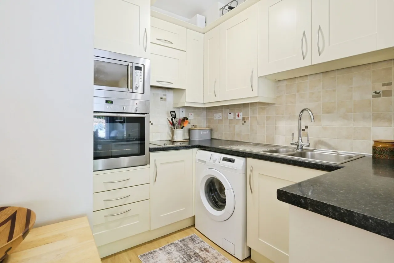 Winton Hill, Stockbridge, SO20, photo 4