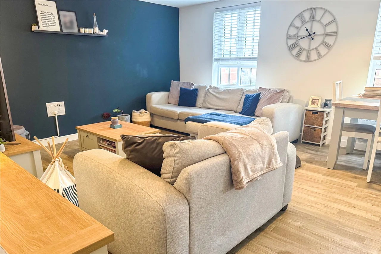Montgomery Avenue, Wellesley, Aldershot, Hampshire, GU11 4DH, photo 8