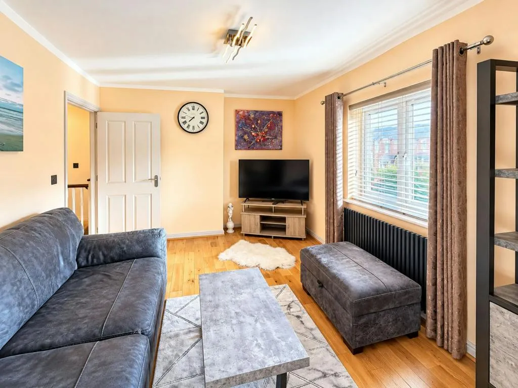 Holly Road, Rowley Regis, B65, photo 6