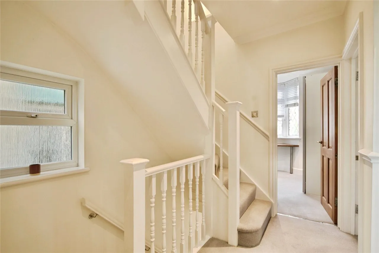 Southbury Road, Enfield, EN1, photo 22