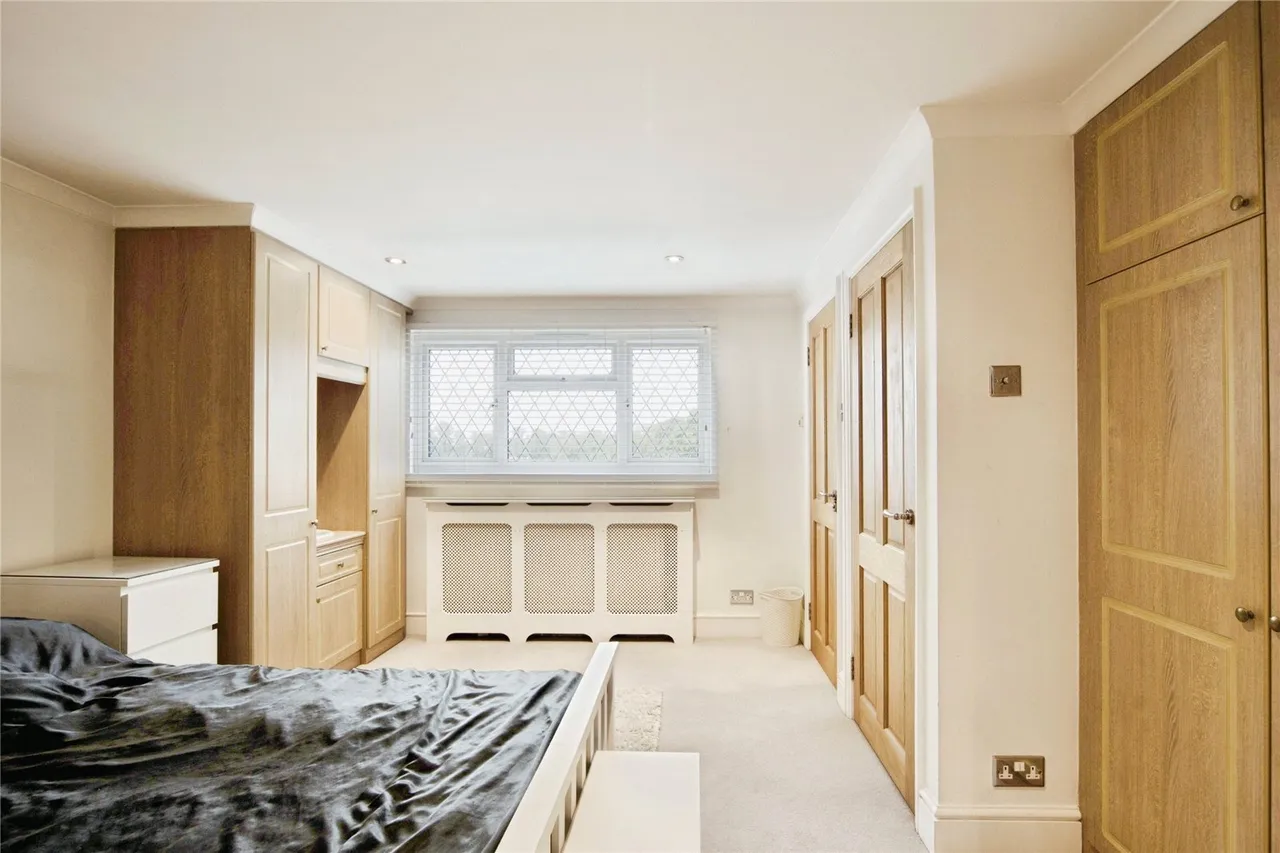 Southbury Road, Enfield, EN1, photo 27
