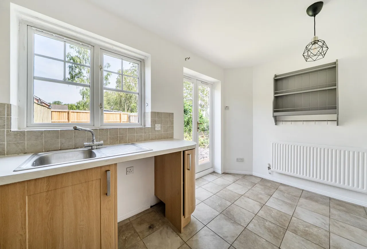 Westbury View, Somerset, Peasedown St. John, BA2 8TZ, photo 5