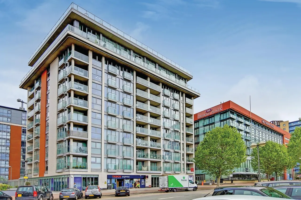 Western Gateway, London, E16, photo 4